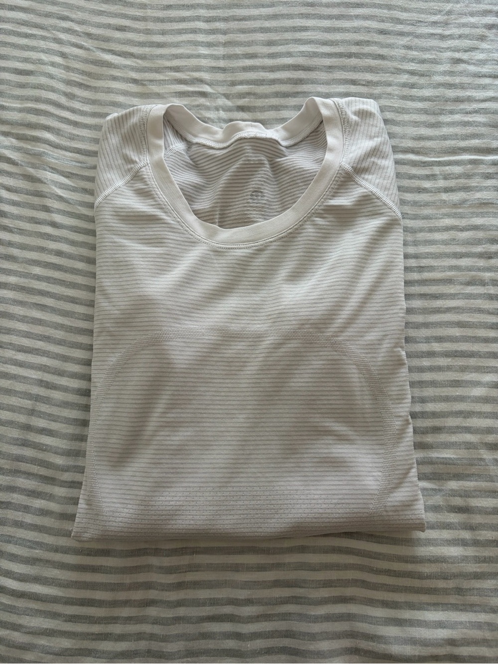 LuluLemon Undershirt